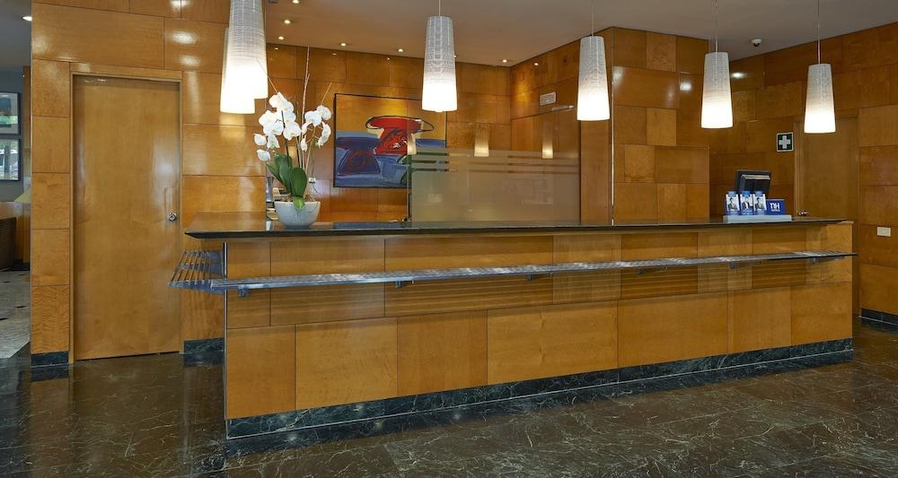 Nh Ciutat De Reus Ξενοδοχείο Εξωτερικό φωτογραφία